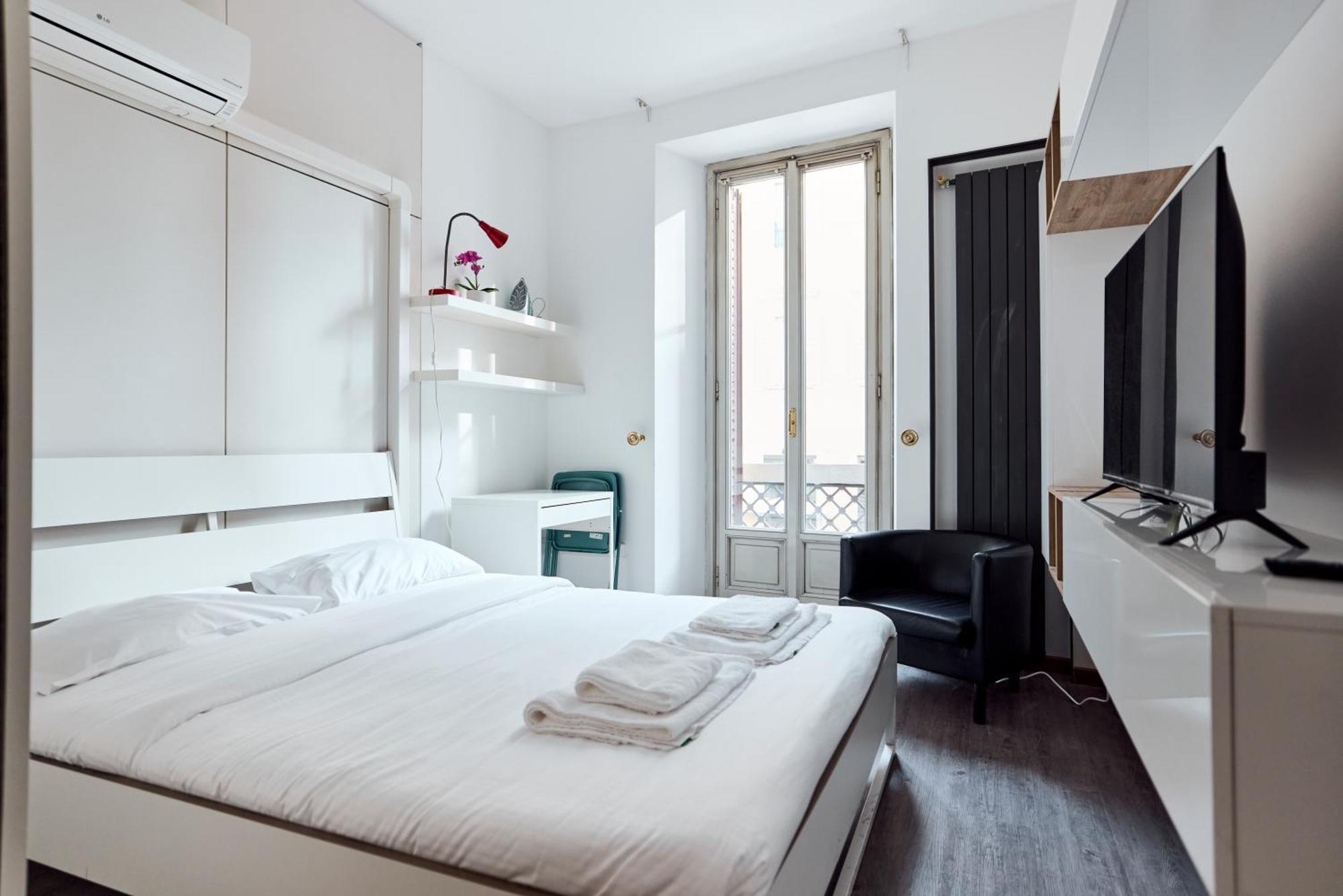 Corso Venezia View With Private Balcony - Corso Venezia Suite Milano Exteriör bild